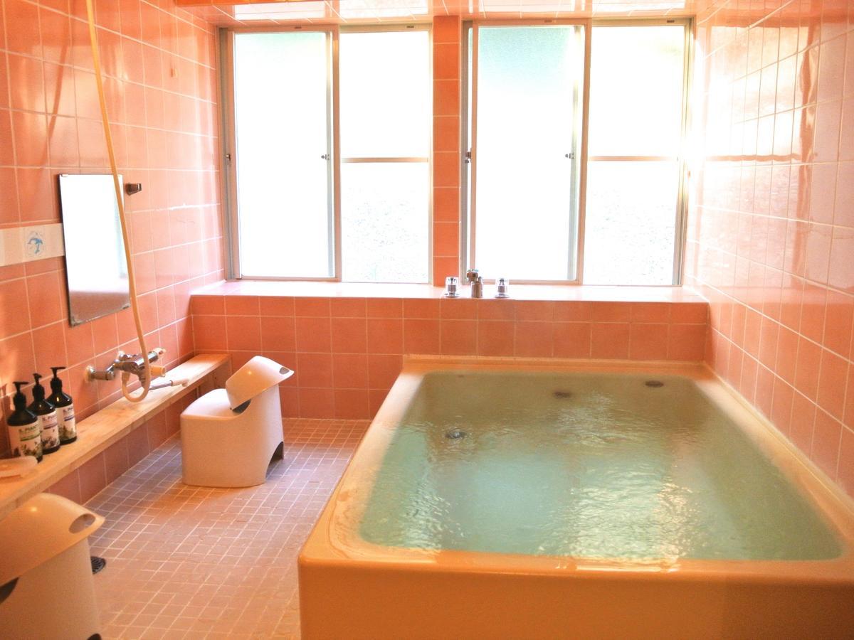 Country Inn Galley Іто Екстер'єр фото